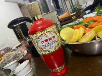 ​比较好喝的白酒推荐(比较好喝的白酒有哪些)