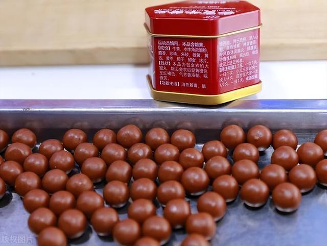 生活安宫牛黄丸，治的是脑梗塞，还是脑出血？很多人或许搞错了  3