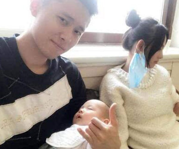 张嘉倪几个宝宝 身材怎么恢复的完全看不出来