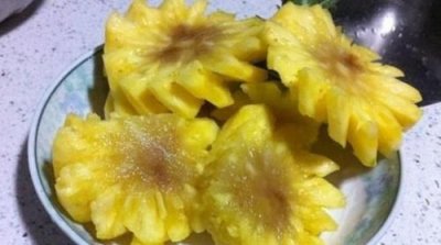 ​菠萝变黑了还能吃,菠萝中间黑了还能吃吗周围能吃?
