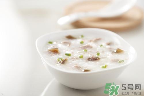 产妇可以吃皮蛋瘦肉粥吗?产妇吃皮蛋瘦肉粥好吗