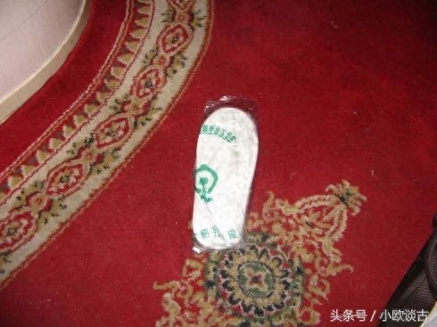 探秘火车上的高级软卧包厢,里面竟然还有保险柜