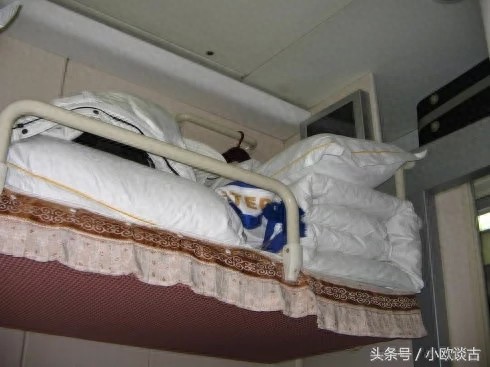探秘火车上的高级软卧包厢,里面竟然还有保险柜