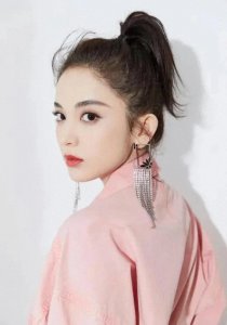 ​爆料！古力娜扎，31岁了？性感的原因让人难以置信！