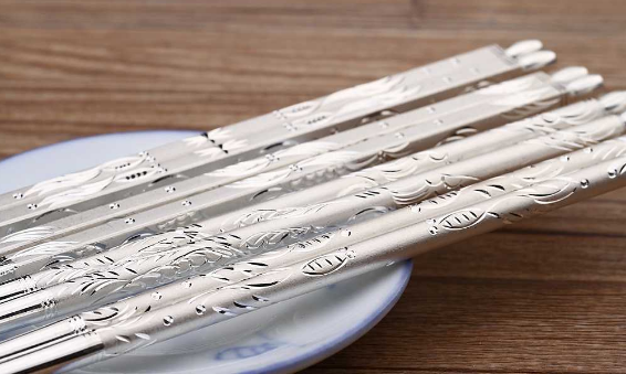 能长期用银筷子吃饭,长期用银筷子吃饭对身体有什么危害图4