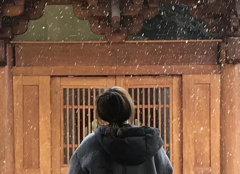 曝张含韵佟梦实恋爱 曝张含韵佟梦实恋爱