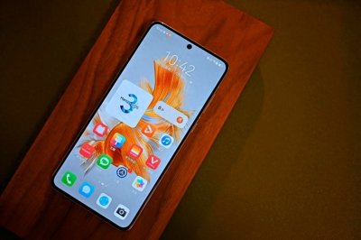 ​手机该怎么选？为大家总结五款机型的优缺点，让选择不容易纠结