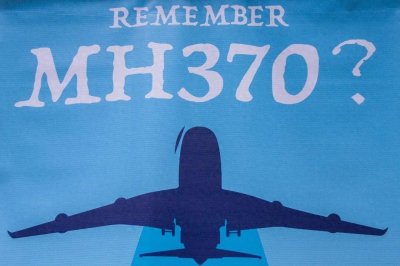 ​失联10年！为何重启搜寻马航MH370？