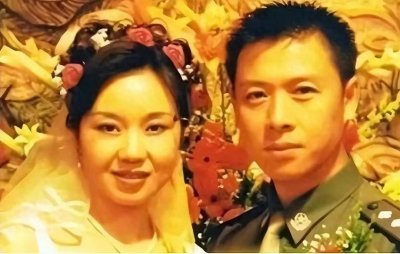 ​有种“整容”叫闫妮离婚，净身出户的前夫邹伟没变，她却像换个人