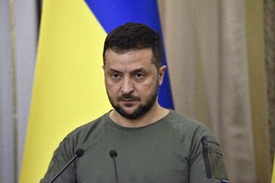 ​美俄谈判结束，一条＂大鱼＂开始上钩，王毅讲出一句话，很有深意