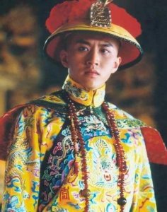 ​演过康熙的5位演员：邓超垫底，张国立第三，第一不是陈道明