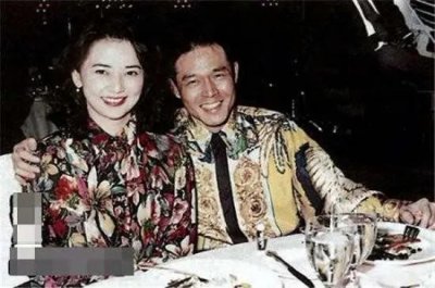 ​社会黑老大的十位女人！个个都是漂亮的美女