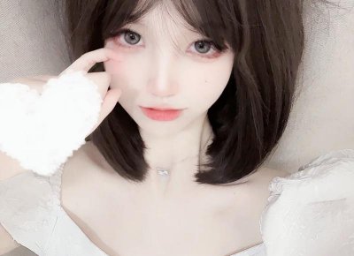 ​帮助别人的同时，自己也会感到快乐