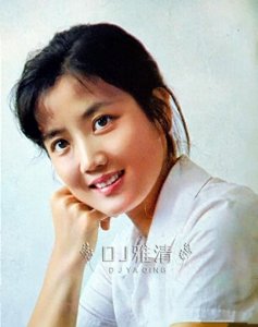 ​80年代女神，40岁卖薯片坐拥亿万资产，李秀明的传奇人生