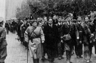 ​本可以成功的华沙起义，为何最终功亏一篑？全怪波兰人的神奇操作