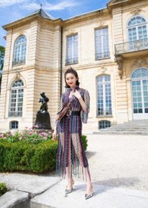 ​景甜的腿好白✨