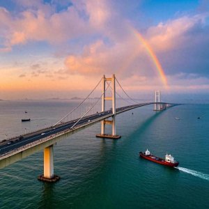 ​《破冰时代：以星河之力，点亮中国改革新坐标》