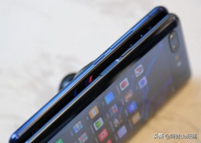 ​有副屏的手机盘点，双屏设计新意满满，使用便捷