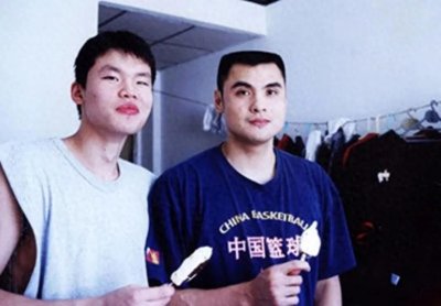 ​中国篮坛50大巨星之【战神.刘玉栋】
