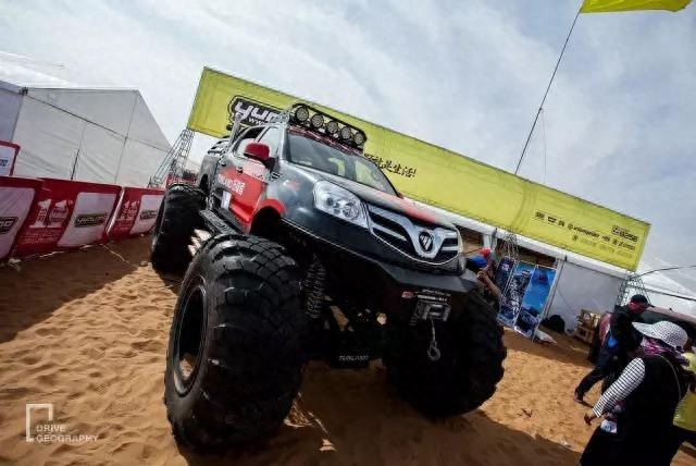 横扫四大沙漠,这条公路走起来就一个字:爽!|京新公路