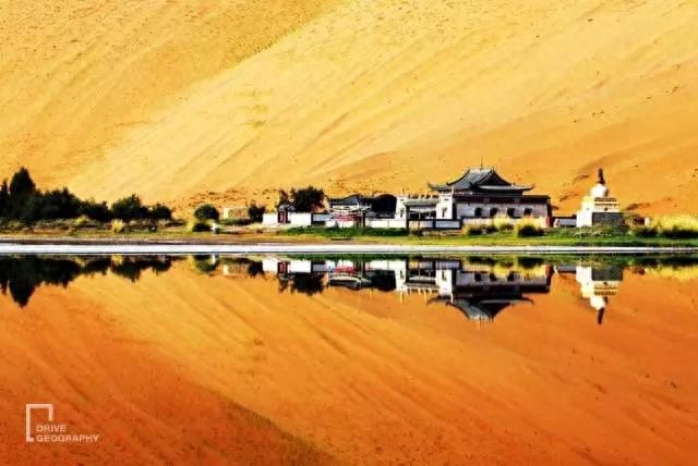 横扫四大沙漠,这条公路走起来就一个字:爽!|京新公路