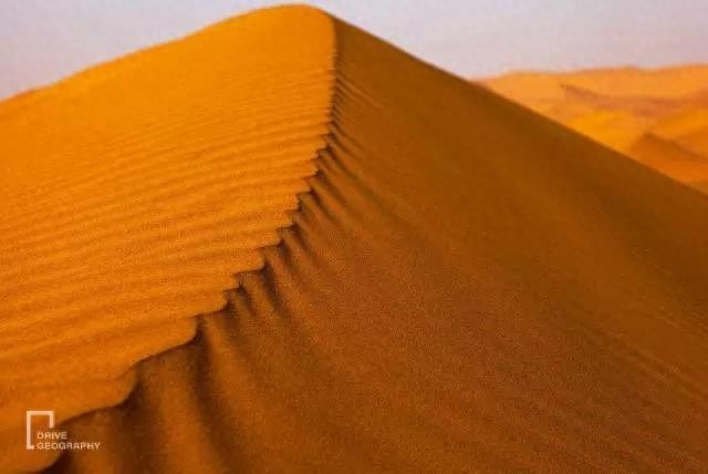 横扫四大沙漠,这条公路走起来就一个字:爽!|京新公路