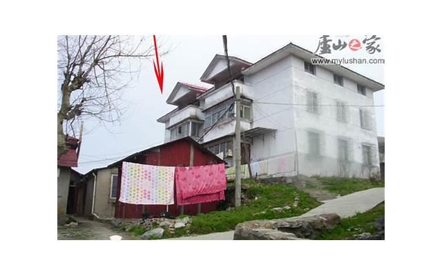 女子想与丈夫同坐,用站票换坐票,遭拒后语出惊人:她破坏我家庭 女子想与丈夫同坐,用站票换坐票,遭拒后语出惊人:她破坏我家庭