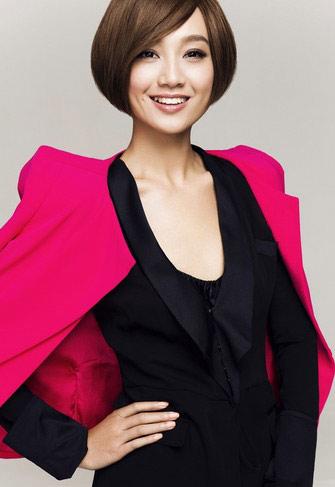 38岁朱丹罕见素颜照憔悴显老，电视主持人朱丹现状现状过得怎么样